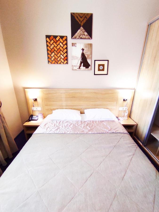 Mackintosh Hotel 3*