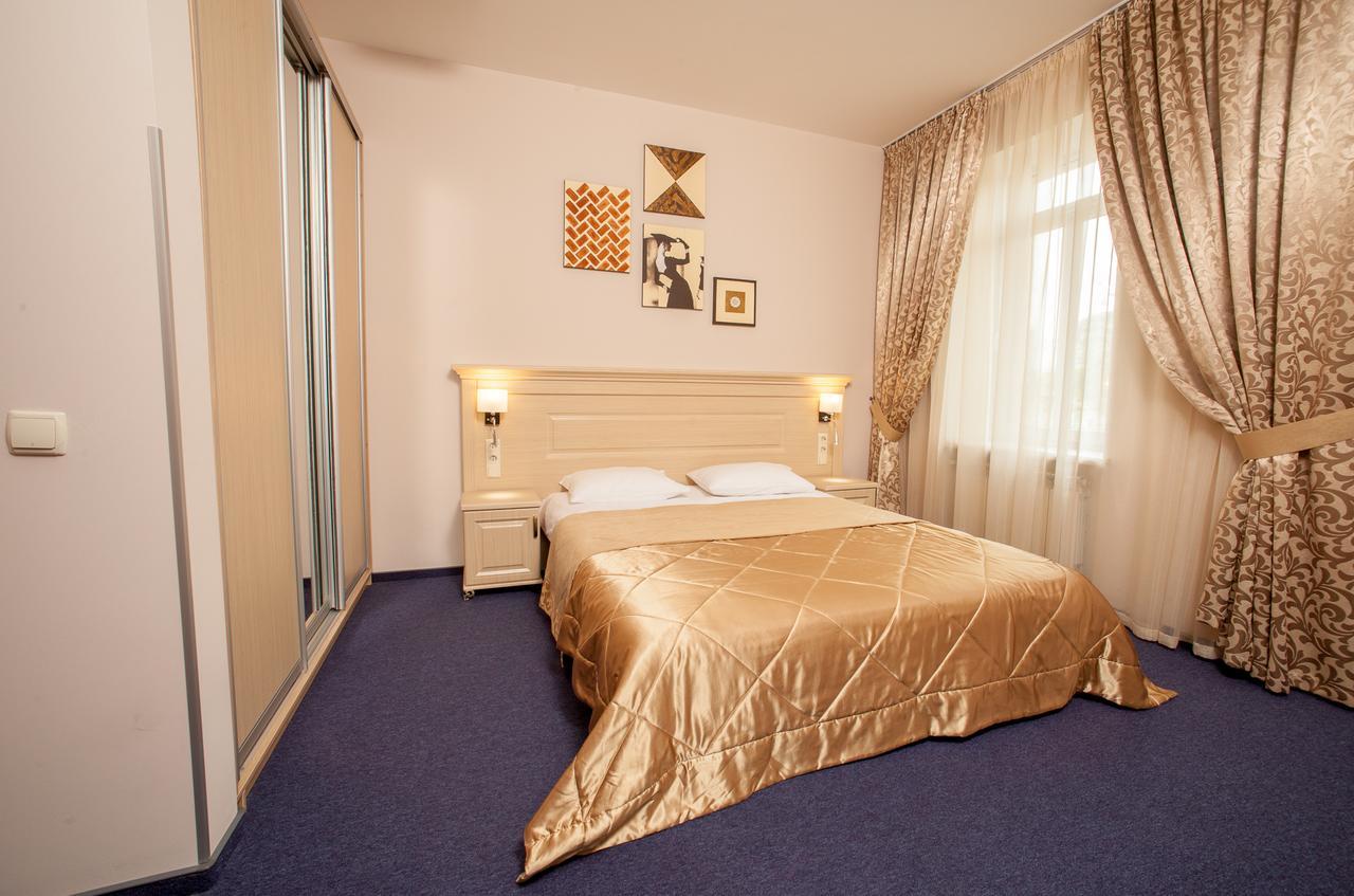 فندق Mackintosh 3*